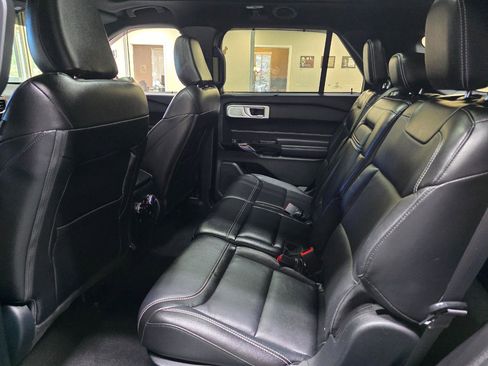 Used 2021 Ford Explorer ST w/ Equipment Group 401A AWD/4WD image 19