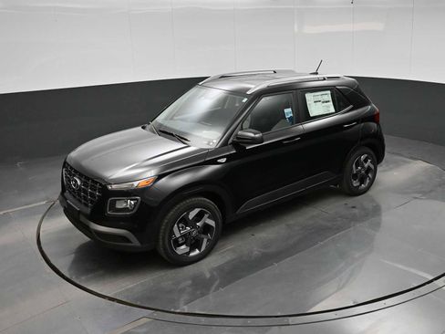 New 2026 Hyundai Venue SEL FWD image 24
