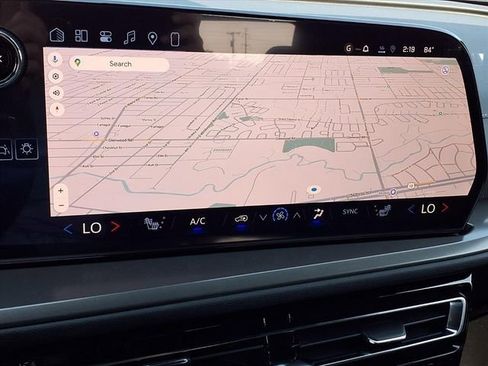 New 2026 Chevrolet Traverse LT image 9