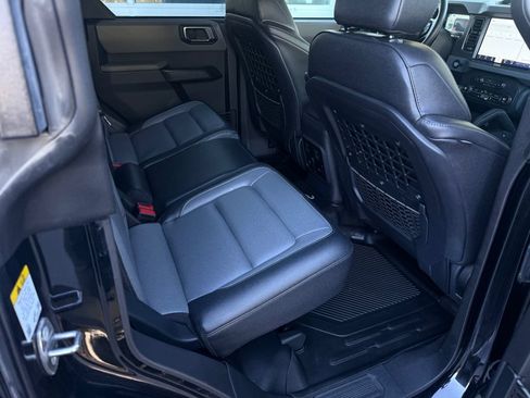 Used 2024 Ford Bronco Everglades AWD/4WD image 40