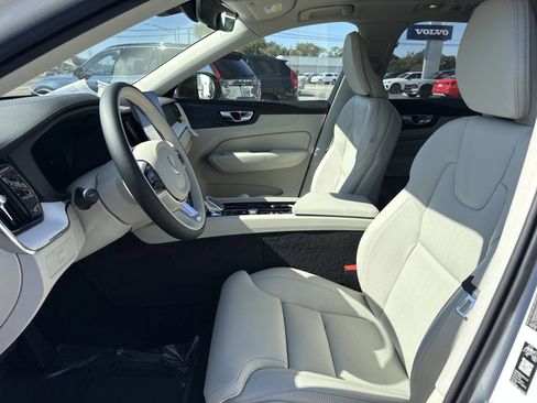 New 2026 Volvo XC60 B5 Ultra w/ Protection Package Premier AWD/4WD image 10
