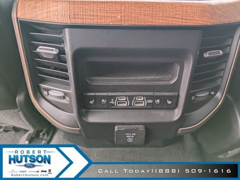 Used 2020 RAM 1500 Limited AWD/4WD image 17