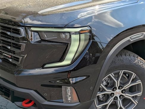 New 2026 GMC Acadia AT4 w/ Super Cruise Package image 3