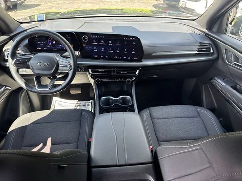 Used 2024 Chevrolet Traverse LS w/ Midnight/Sport Edition AWD/4WD image 20