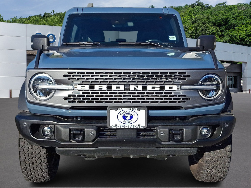 Used 2025 Ford Bronco Badlands AWD/4WD image 2