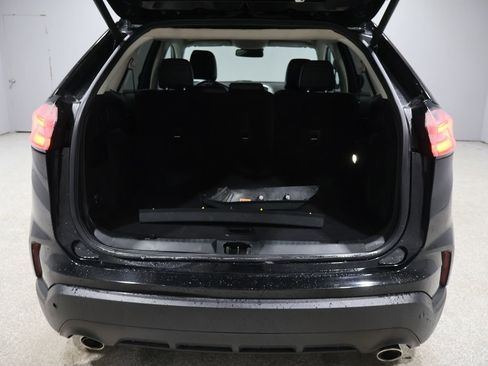 Used 2024 Ford Edge Titanium AWD/4WD image 7