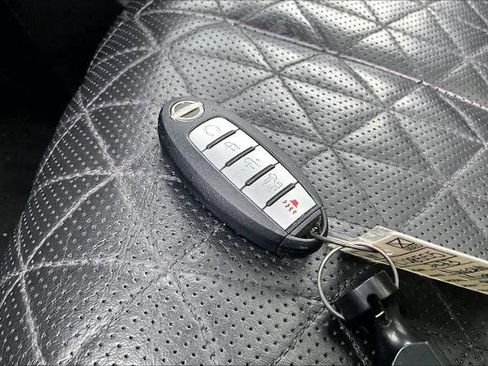 Certified 2023 Nissan Murano Platinum image 13