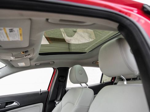 Used 2019 Mercedes-Benz GLA 250 image 5