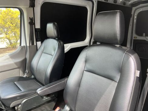 Used 2023 Ford Transit 250 Medium Roof AWD w/ Load Area Protection Package image 17