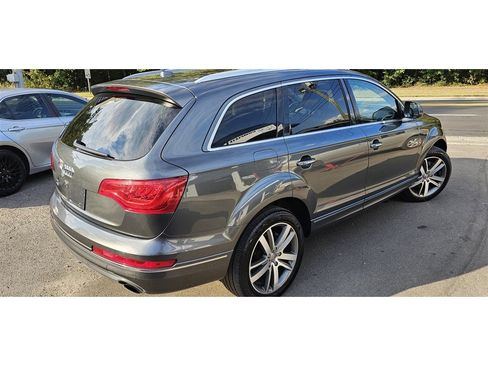 Used 2012 Audi Q7 3.0T Premium Plus image 2