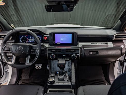 Used 2026 Toyota Tacoma TRD Sport image 15