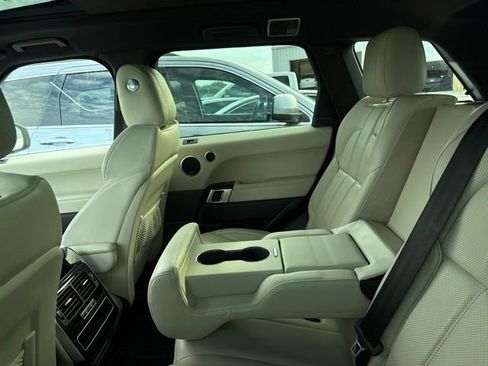 Used 2016 Land Rover Range Rover Sport HSE AWD/4WD image 10