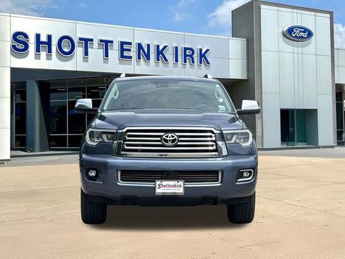 Used 2021 Toyota Sequoia Platinum RWD image 2