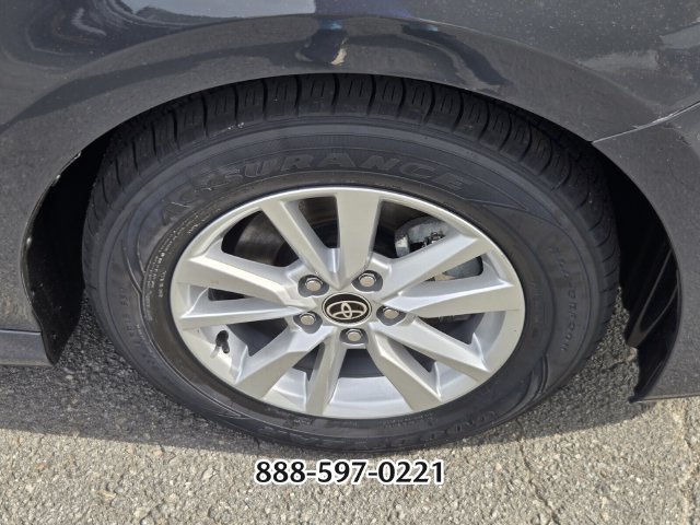 Used 2025 Toyota Camry LE FWD image 21