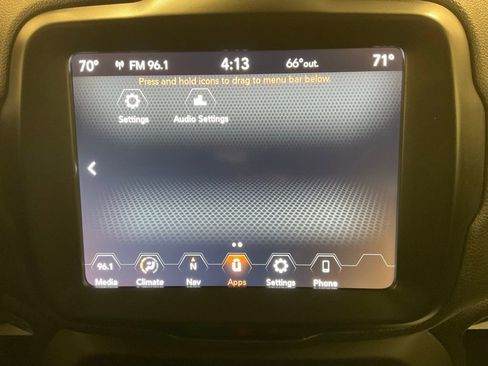 Used 2023 Jeep Renegade Latitude image 18