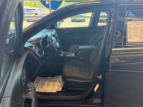 Used 2020 Chevrolet Equinox LT w/ Driver Convenience Package FWD image 17