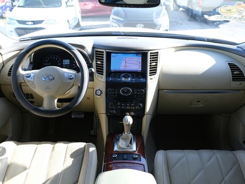 Used 2013 INFINITI FX37 FX37 Sport Utility 4D w/ Premium Pkg image 23