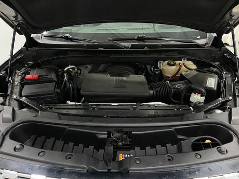 Used 2021 GMC Yukon Denali w/ Advanced Technology Package image 28