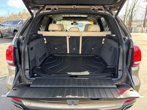 Used 2018 BMW X5 xDrive35d image 28