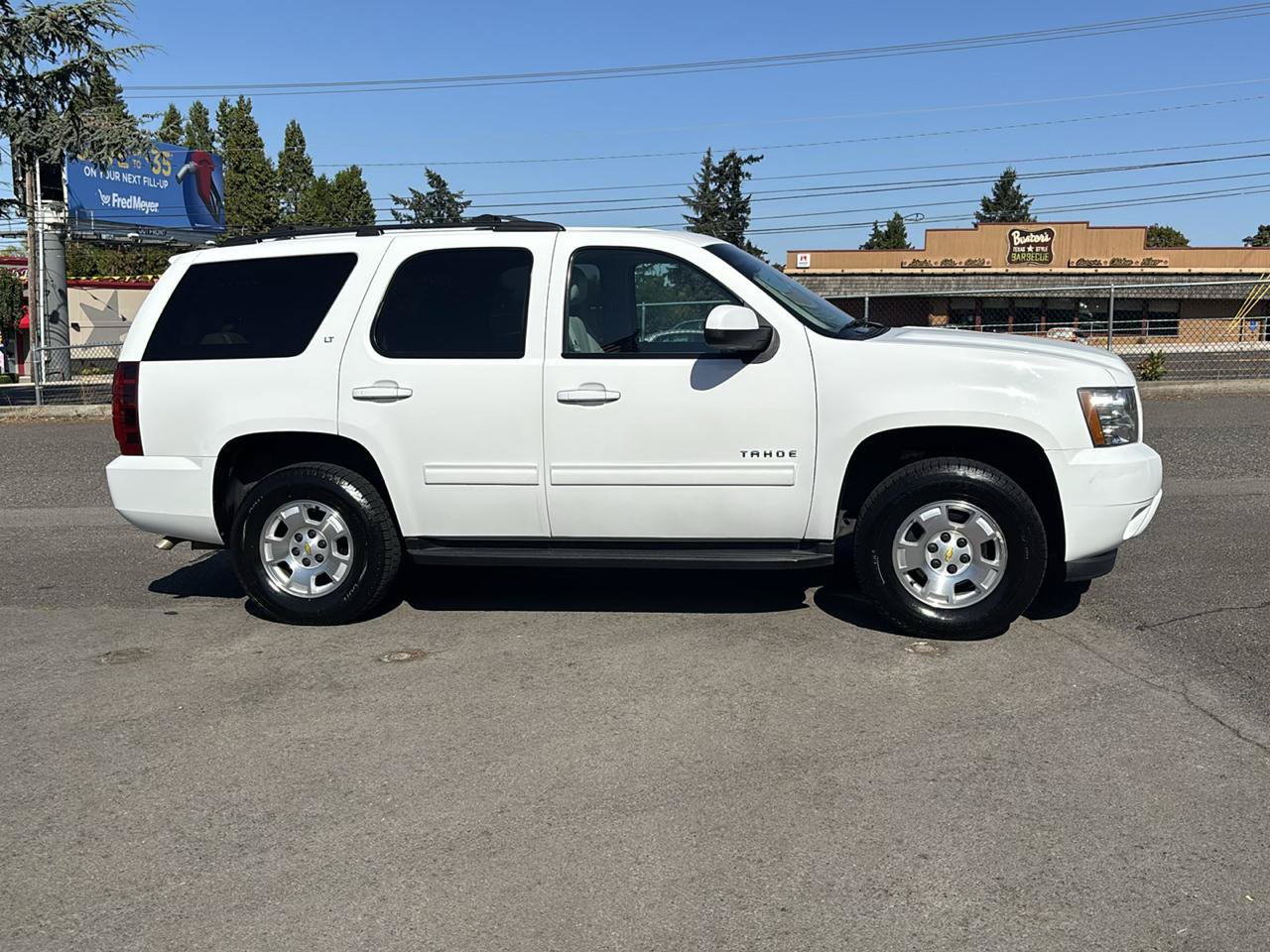 Used 2012 Chevrolet Tahoe 4WD LT w/ Luxury Package image 4
