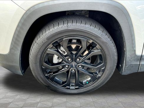 Used 2021 GMC Terrain SLT w/ Infotainment Package II AWD/4WD image 34