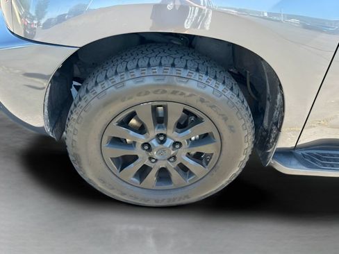 Used 2016 Toyota Sequoia Limited AWD/4WD image 17