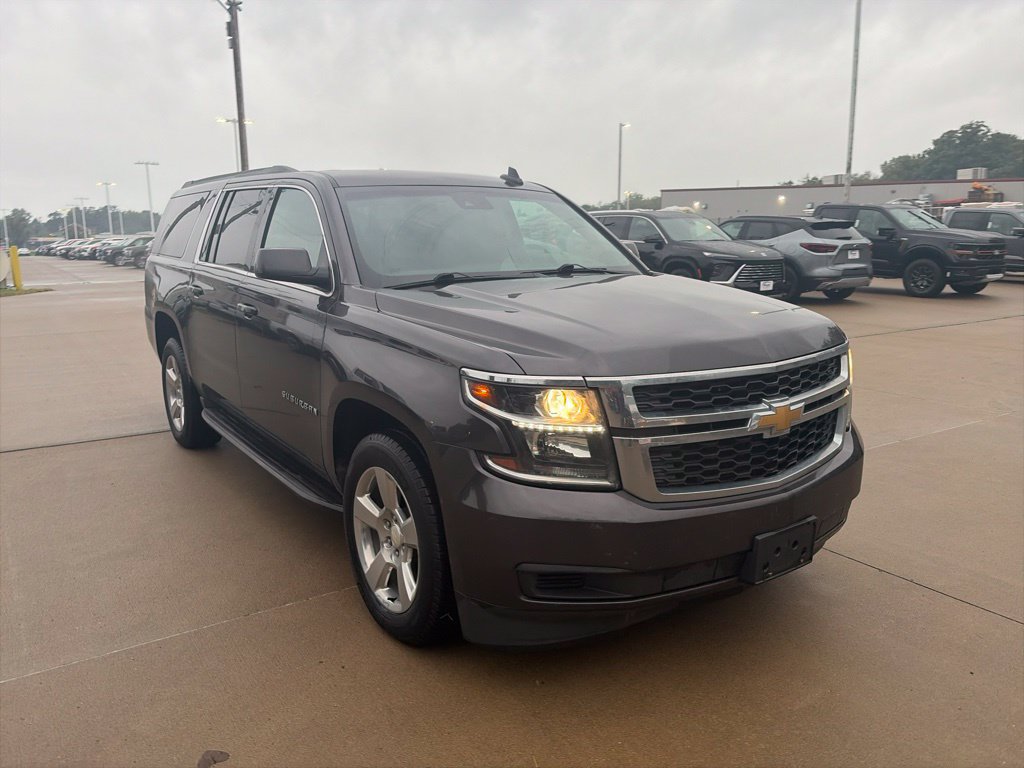 Used 2018 Chevrolet Suburban LT AWD/4WD image 5