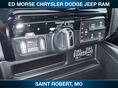 Used 2023 RAM 1500 Limited AWD/4WD image 19
