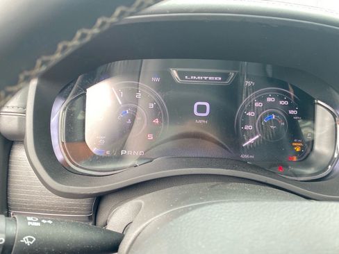 Used 2024 RAM 2500 Limited image 20