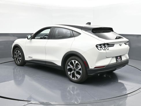 Used 2024 Ford Mustang Mach-E Select w/ Comfort Package Lite image 6