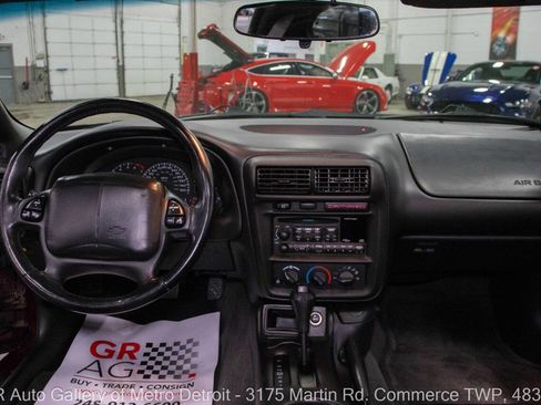 Used 2001 Chevrolet Camaro Z28 w/ Preferred Equipment Group 2 image 17