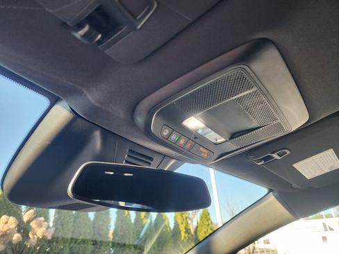 New 2026 Chevrolet Equinox EV LT image 36