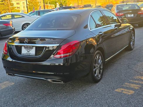 Used 2015 Mercedes-Benz C 300 4MATIC Sedan image 4