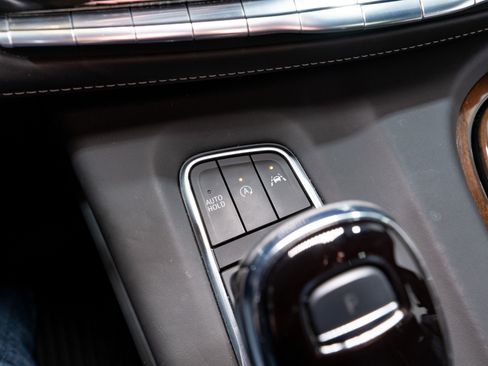 Used 2023 Cadillac Escalade Sport Platinum w/ LPO, ONYX Package image 26