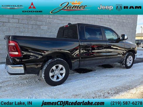 Used 2023 RAM 1500 Laramie AWD/4WD image 5