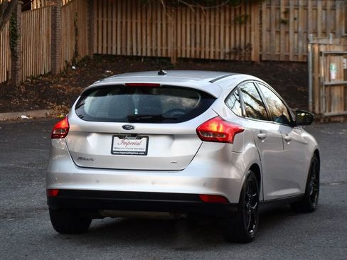 Used 2016 Ford Focus SE w/ Equipment Group 201A image 11