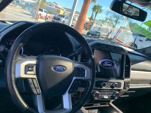 Used 2022 Ford F250 Lariat w/ Lariat Ultimate Package image 24