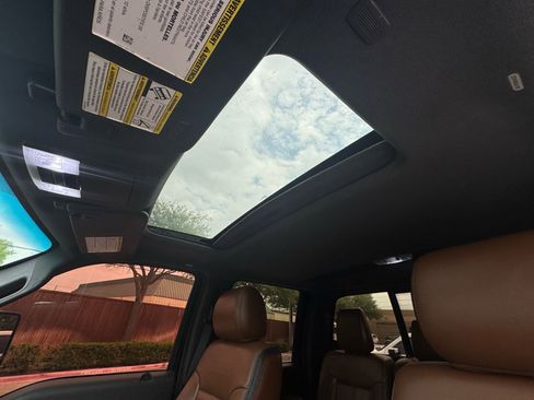 Used 2015 Ford F250 Platinum w/ FX4 Off-Road Package image 21