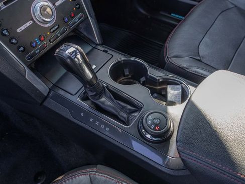 Used 2018 Ford Explorer Sport w/ Equipment Group 401A image 27