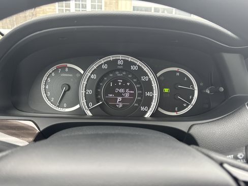 Used 2016 Honda Accord EX image 28