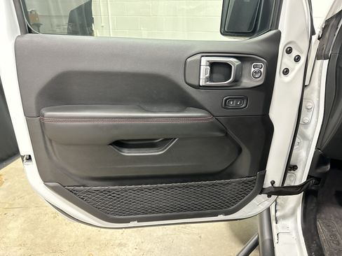 Used 2024 Jeep Wrangler Unlimited Rubicon 392 AWD/4WD image 14