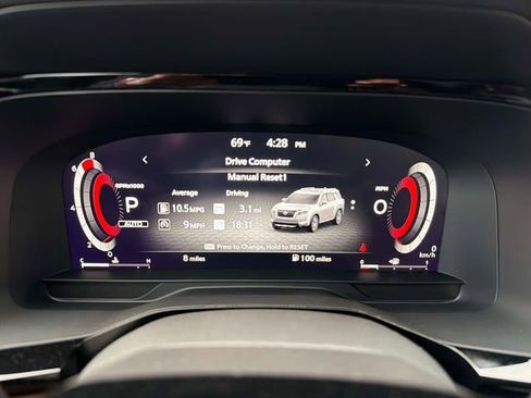 New 2026 Nissan Pathfinder Platinum AWD/4WD image 32