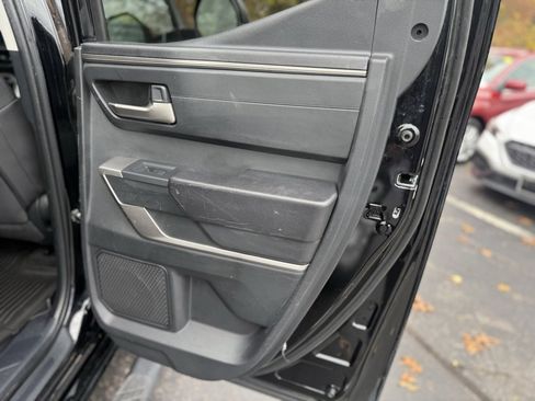 Used 2022 Toyota Tundra SR5 w/ SR5 Convenience Package image 17