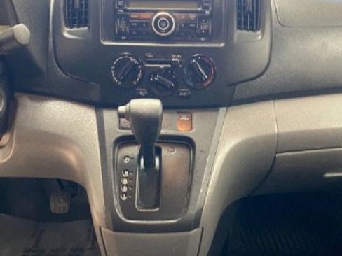 Used 2014 Nissan NV200 S w/ Cruise Control Package image 23