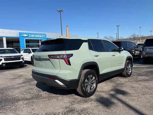 New 2026 Chevrolet Equinox LT w/ Safety and Technology Package FWD image 3