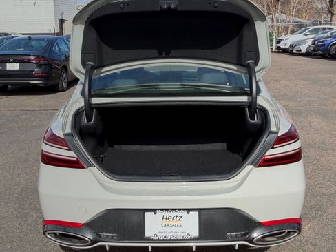 Used 2025 Genesis G70 2.5T image 31