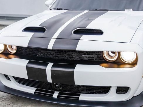 Used 2023 Dodge Challenger SRT Hellcat image 6
