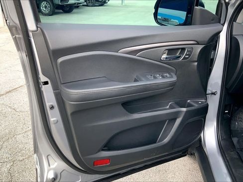 Used 2023 Honda Ridgeline RTL image 21