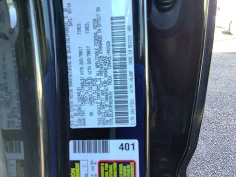 Used 2024 Toyota Tacoma TRD Off-Road image 20