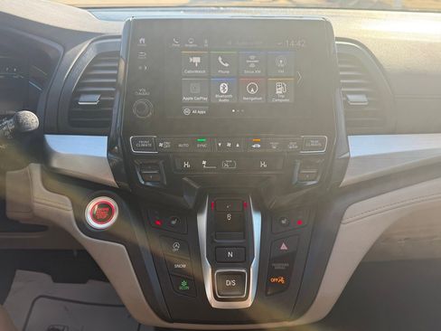Used 2019 Honda Odyssey Touring image 19